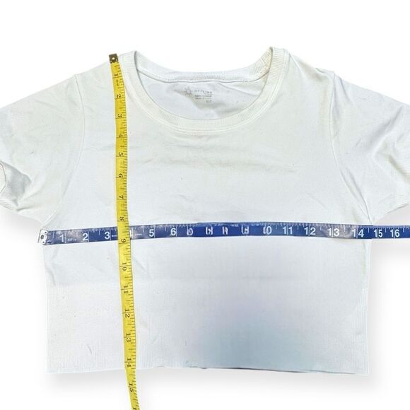 OFFLINE BY AERIE Women’s White Sidewalk Seamless Cropped Short Sleeve T-Shirt Si - Picture 5 of 5
